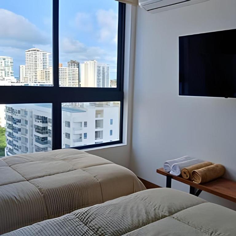 Luxury 2B, stunning View 4 Blocks from walled City - Two-Bedroom Deluxe Apartment with Harbor View - 12