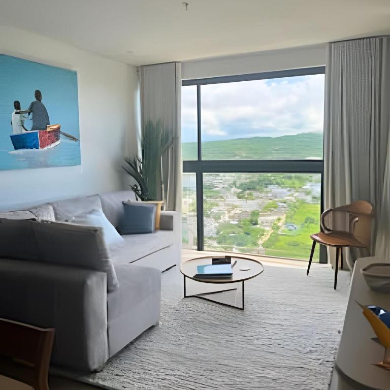 Brand New Apt Pool & City Views - Two-Bedroom Apartment with View - 29