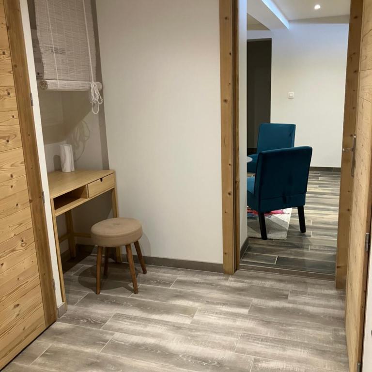 Rare, charmant T3 de 63m2, calme dans une maison, place de parking comprise - Appartement 2 Chambres - 10