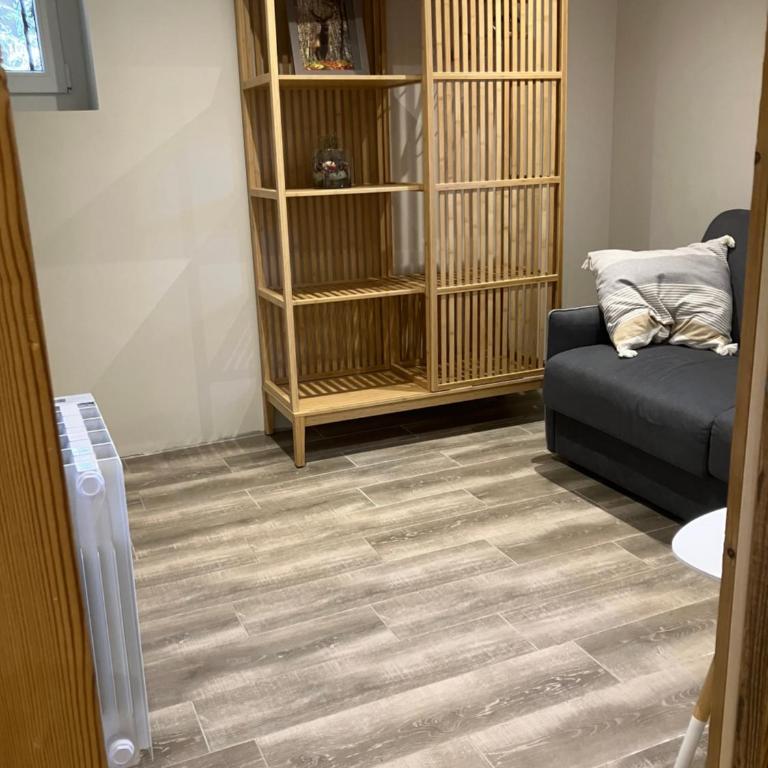 Rare, charmant T3 de 63m2, calme dans une maison, place de parking comprise - Appartement 2 Chambres - 6