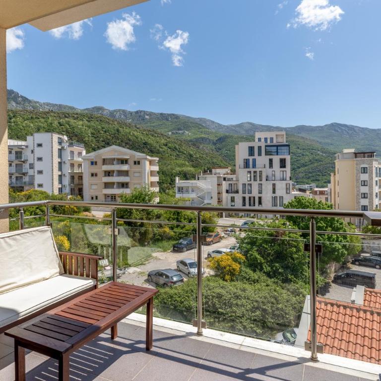 The Royal Summer & Spa - Superior One-Bedroom Apartment with Balcony - 15