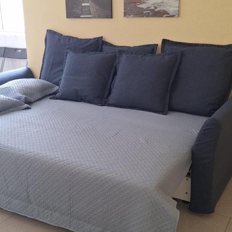 Luis Morote 2-A Apartamentos - Three-Bedroom Apartment - 33