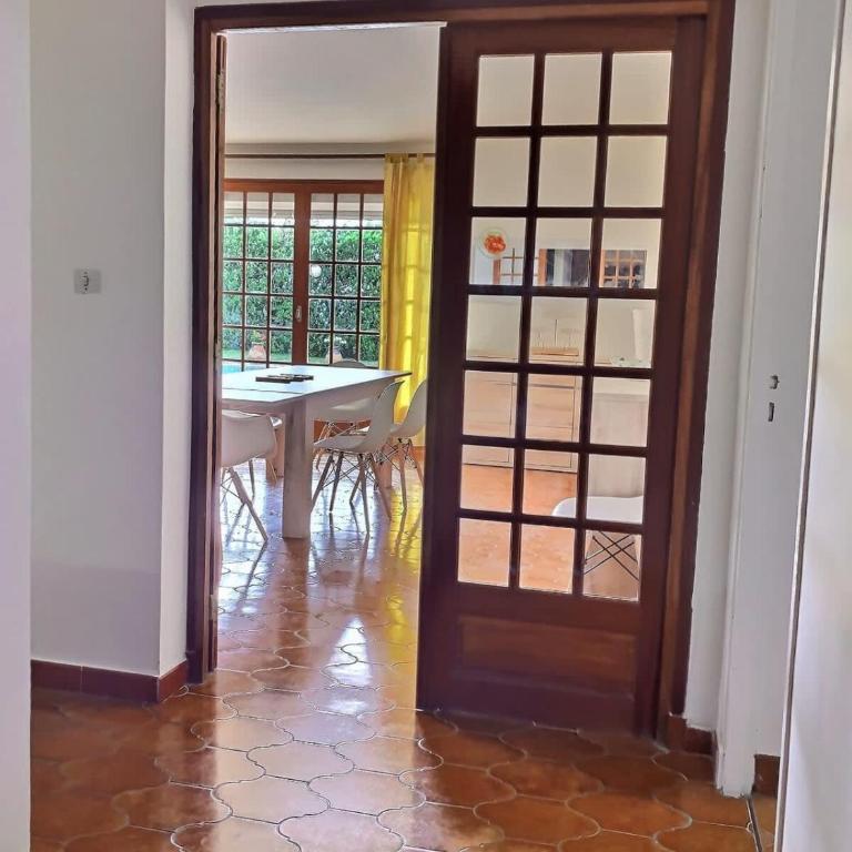 Splendide maison pour 10 personnes avec piscine privée et grands espaces ! - Ferienhaus - 31