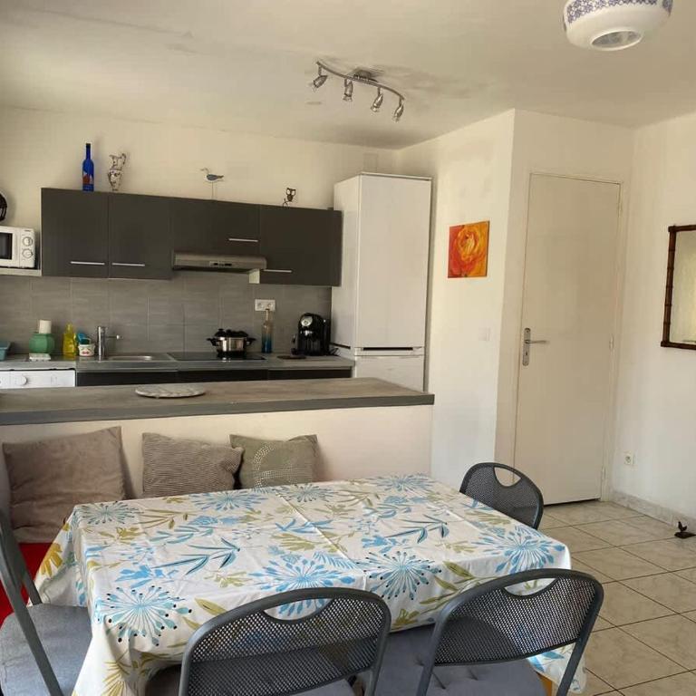 Appartement au centre-ville - Proche de la plage - Apartamento Clásico - 6