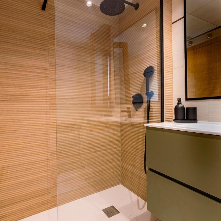 Tu Hogar en el Pirineo Aventura y Montaña - Two-Bedroom Apartment with Balcony - 47