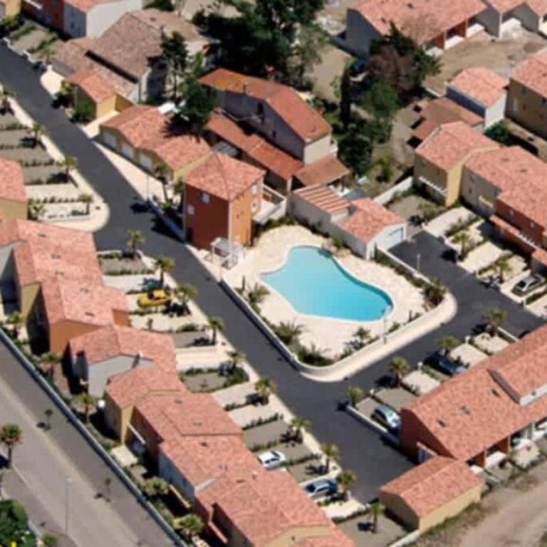 Pavillon pour 4 personnes dans une résidence avec piscine - Maison de Vacances - 11