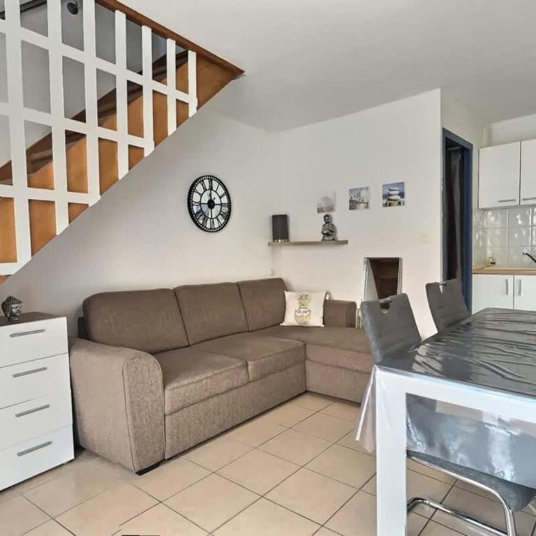 Agréable pavillon avec grande terrasse pour 6 personnes - Maison de Vacances - 2