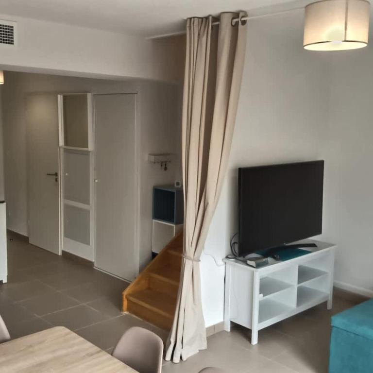 A 500m de la plage, pavillon confortable 6 personnes dans résidence recente - Maison de Vacances - 10