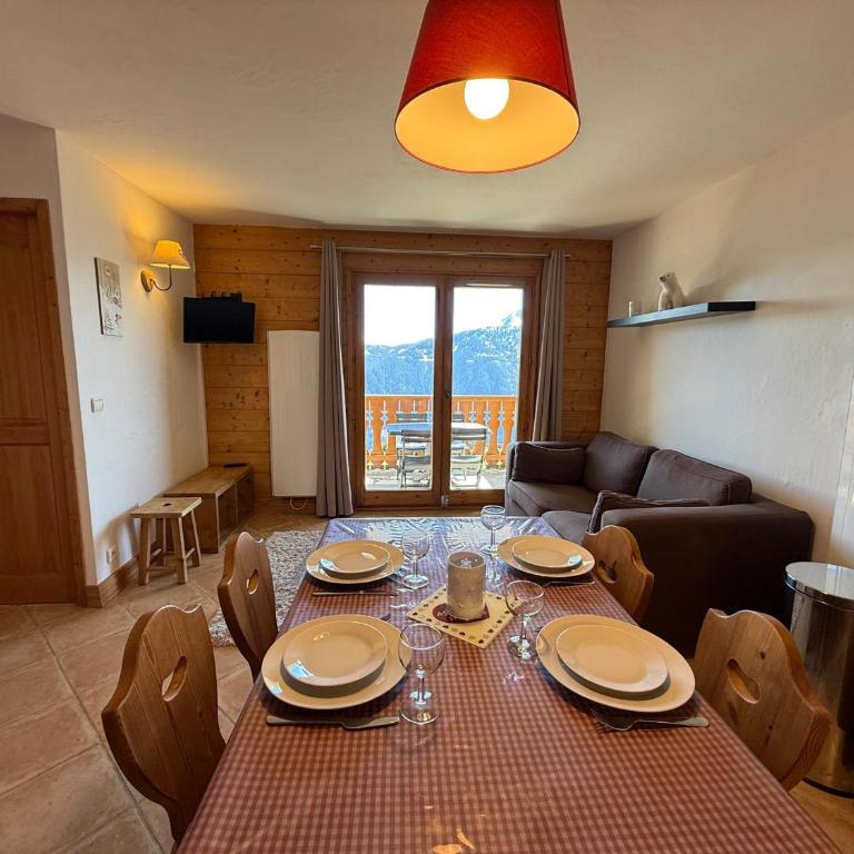 Appartement 4 pers, 10 min des Saisies, vue montagnes - Two-Bedroom Apartment - 6