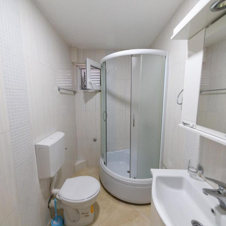 King`s Heaven Apartments - Studio - 5