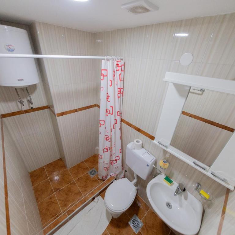 King`s Heaven Apartments - Studio sa Terasom - 6