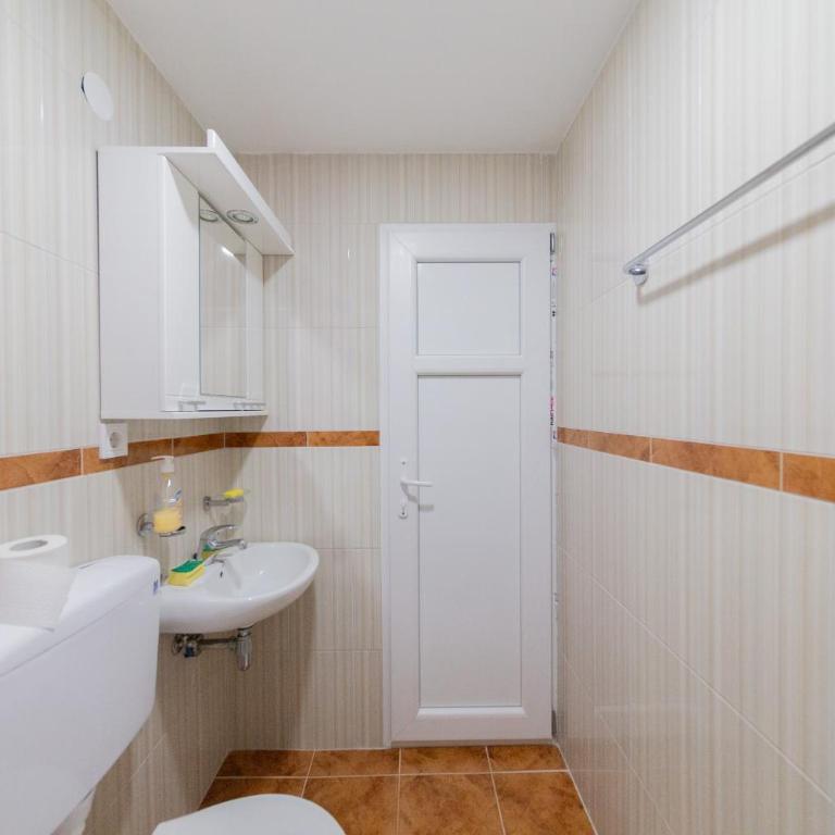 King`s Heaven Apartments - Studio sa Terasom - 7