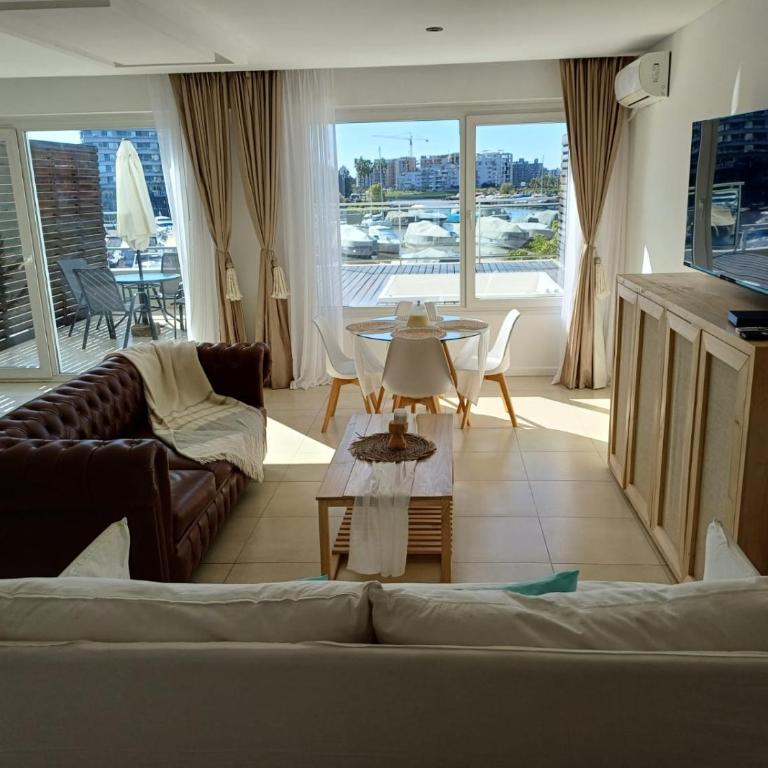 APART , DEPARTAMENTOS loft , bahia grande nordelta , BALCON JACUZZI Y vista a la bahia - Apartamento de 1 dormitorio - 3
