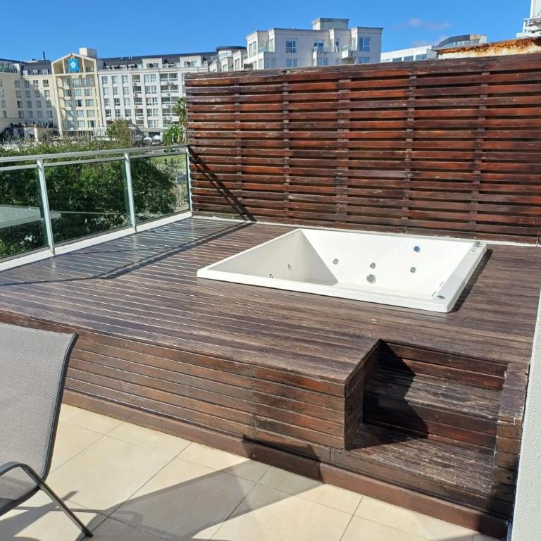 APART , DEPARTAMENTOS loft , bahia grande nordelta , BALCON JACUZZI Y vista a la bahia - Apartamento de 1 dormitorio - 8