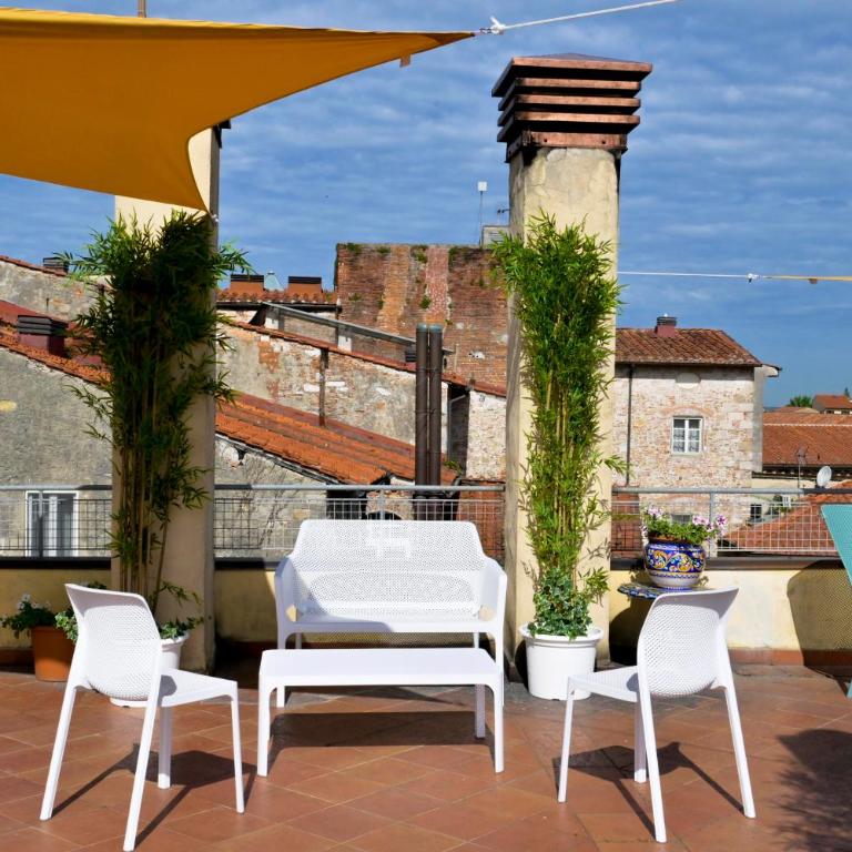 RELAIS DELL'USSERO Pisa centro - Camera King con Balcone - 5