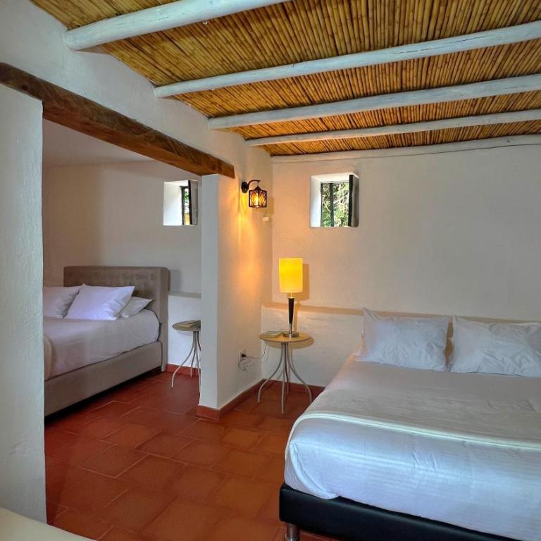 Hotel Casa Amalia - Family Room - 1