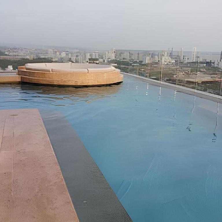 Stuning view to Walled city & Beach, King size bed - Two-Bedroom Apartment with Terrace and Sea View - 25