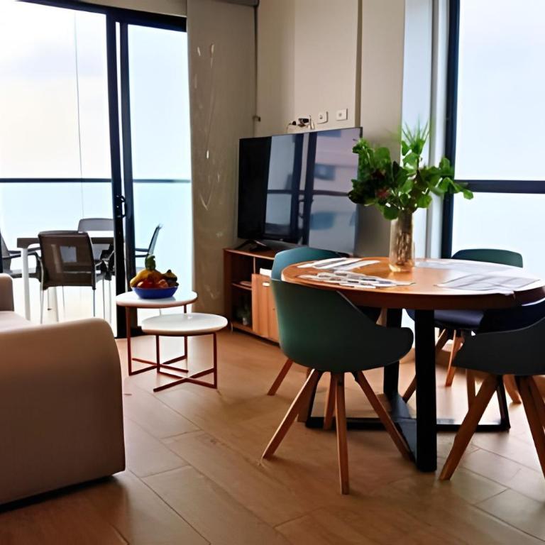 Brand New, 3blocks from Walled C, Stunning Views - Apartment - 18