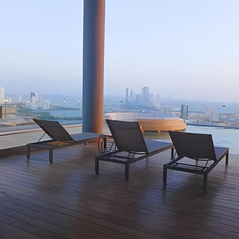 Brand New, 3blocks from Walled C, Stunning Views - Apartment - 25