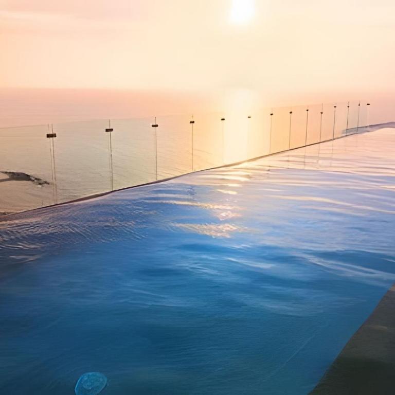 Brand New, 3blocks from Walled C, Stunning Views - Apartment - 37