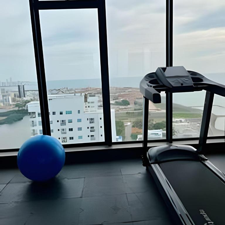 Brand New, 3blocks from Walled C, Stunning Views - Apartment - 53
