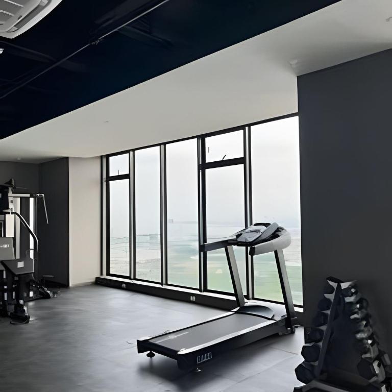 Brand New, 3blocks from Walled C, Stunning Views - Apartment - 57