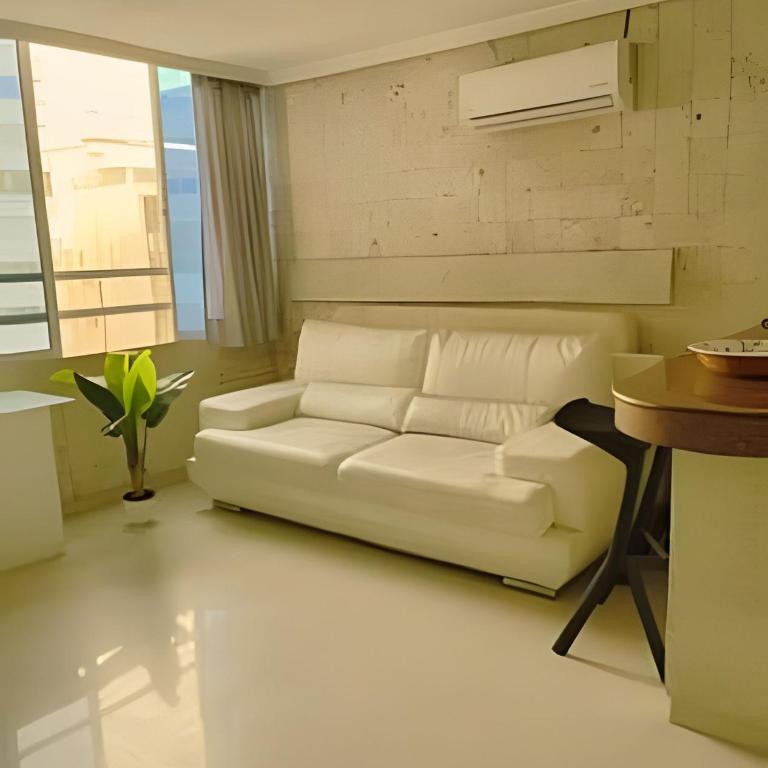 Beach Steps Away, Perfect Stay - Apartment - 23
