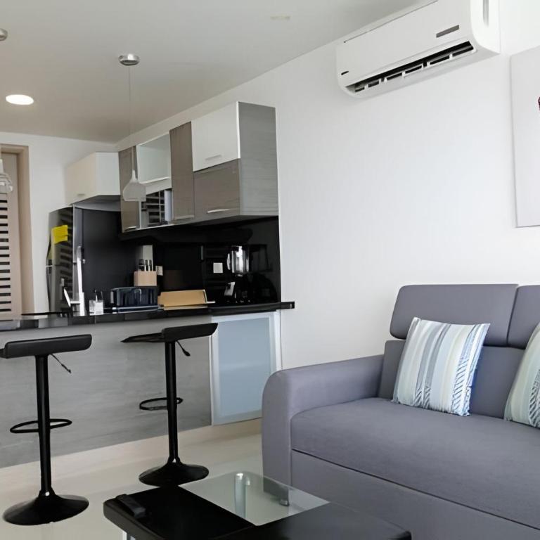 Luxury & Spectacular View in Laguito - Two-Bedroom Apartment with Balcony and Sea View - 8
