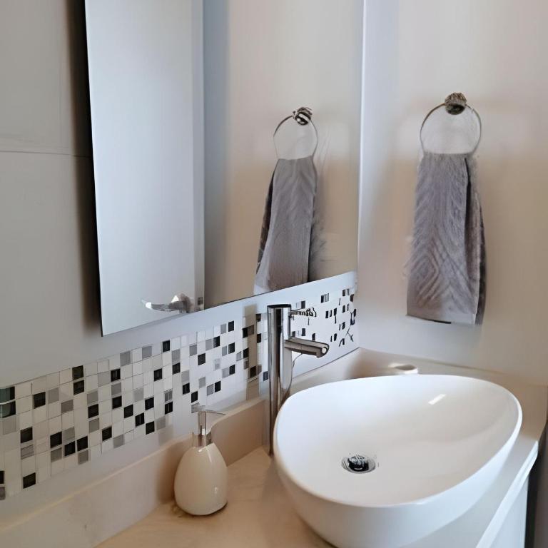 Luxury 2B apartment, Amazing View - Apartment - 12