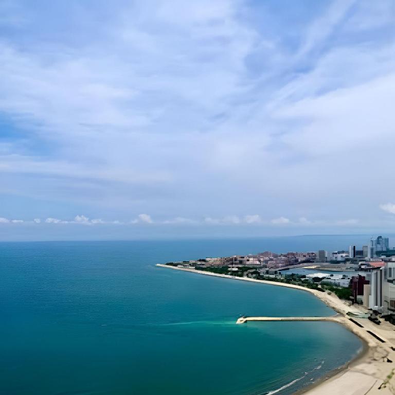 Breathtaking ocean view, central location - Two-Bedroom Deluxe Apartment with Ocean View - 17
