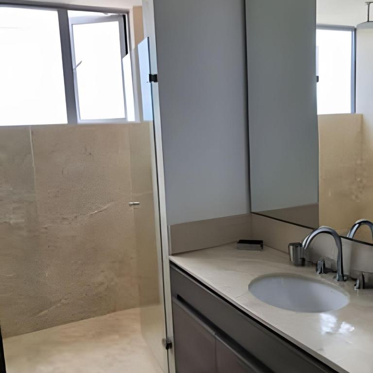 Breathtaking ocean view, central location - Two-Bedroom Deluxe Apartment with Ocean View - 19