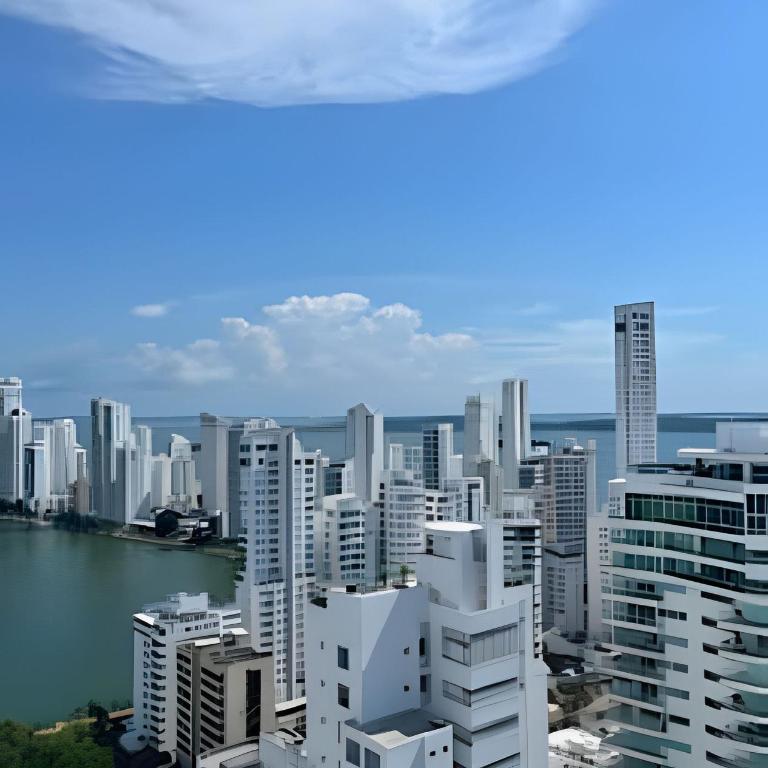 Charming Loft near the Beach - Deluxe One-Bedroom Apartment - 29