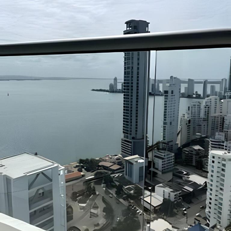 Ocean Majesty, Luxury Haven close to Walled City - One-Bedroom Apartment with Sea View and Balcony - 5
