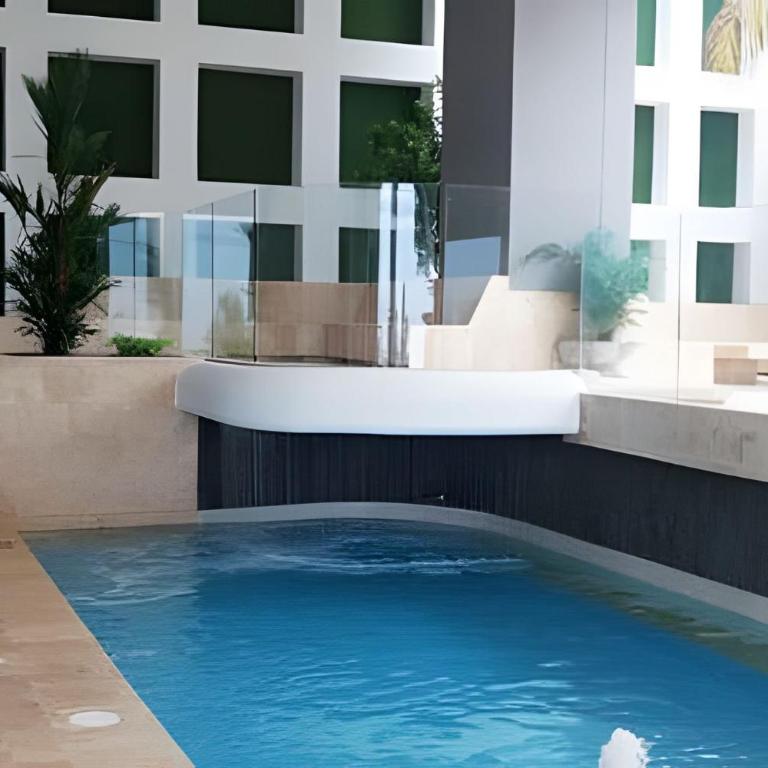 Ocean Majesty, Luxury Haven close to Walled City - One-Bedroom Apartment with Sea View and Balcony - 16