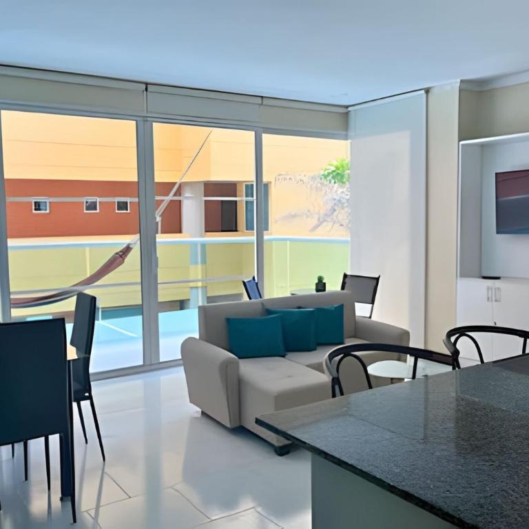 Lindo apto con salida directa a la playa - Two-Bedroom Apartment with Balcony and Sea View - 11
