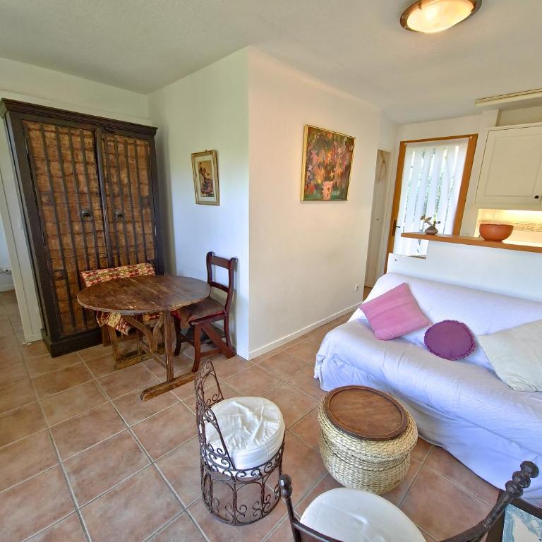 La Pinède - Small 2 bedroom sea view - with swimming pool - Appartamento con 2 Camere da Letto - 15