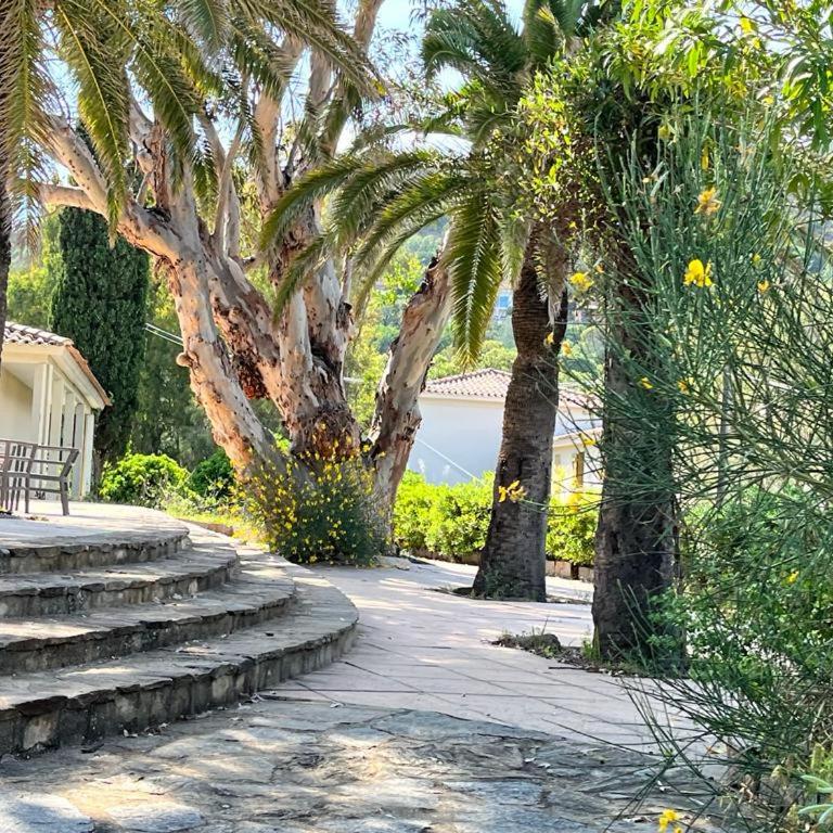 La Pinède - Small 2 bedroom sea view - with swimming pool - Appartamento con 2 Camere da Letto - 20