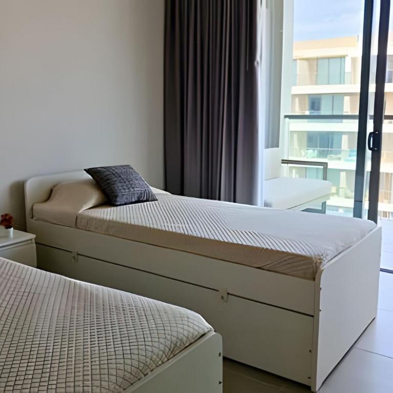 Lujo y privacidad, Vista y salida directa al mar - Apartamento de 2 dormitorios con balcón y vistas al mar - 7