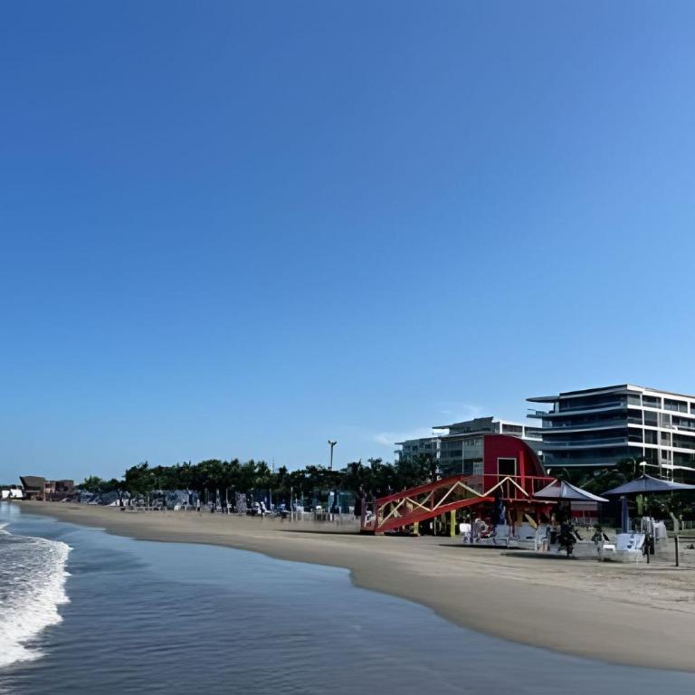 Lujo y privacidad, Vista y salida directa al mar - Apartamento de 2 dormitorios con balcón y vistas al mar - 11