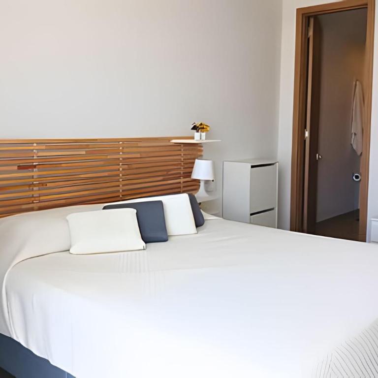 Lujo y privacidad, Vista y salida directa al mar - Apartamento de 2 dormitorios con balcón y vistas al mar - 12