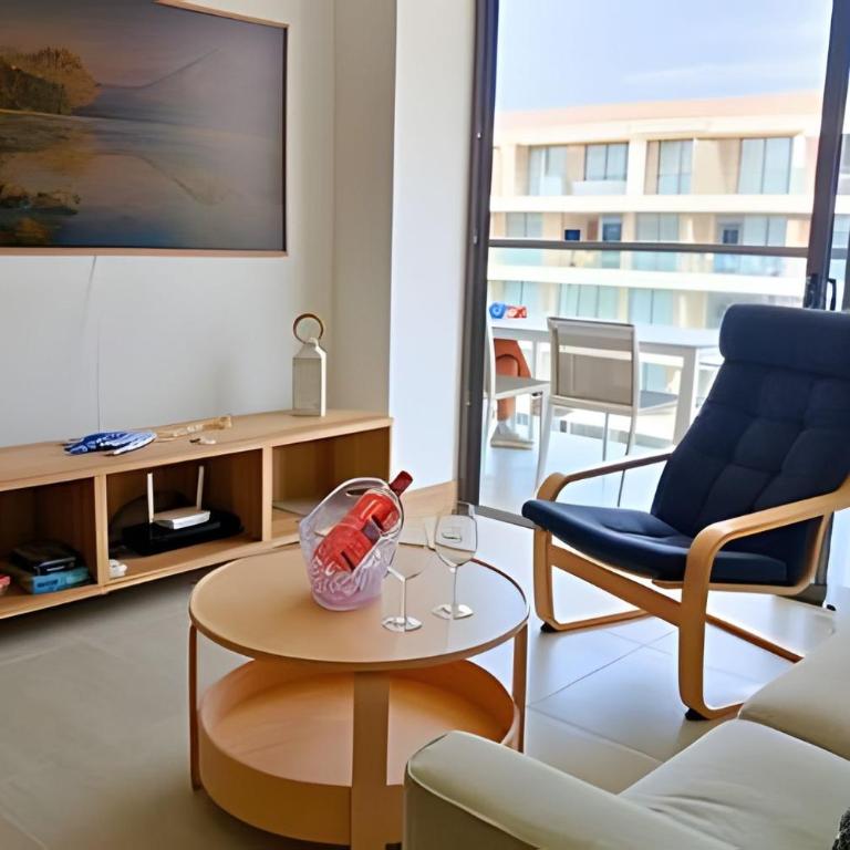 Lujo y privacidad, Vista y salida directa al mar - Apartamento de 2 dormitorios con balcón y vistas al mar - 25