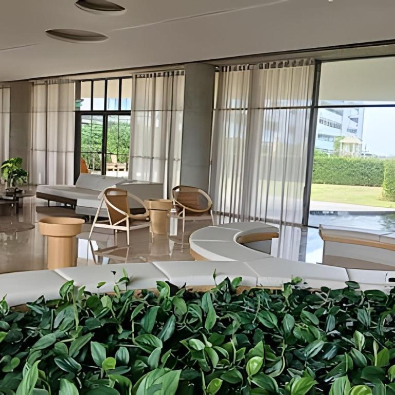 Lujo y privacidad, Vista y salida directa al mar - Apartamento de 2 dormitorios con balcón y vistas al mar - 35