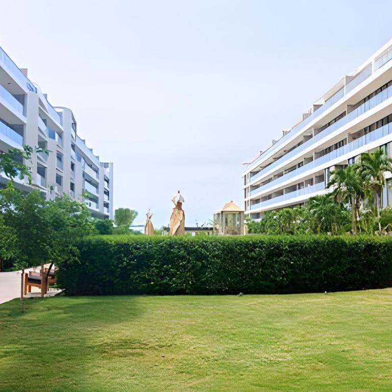 Lujo y privacidad, Vista y salida directa al mar - Apartamento de 2 dormitorios con balcón y vistas al mar - 69