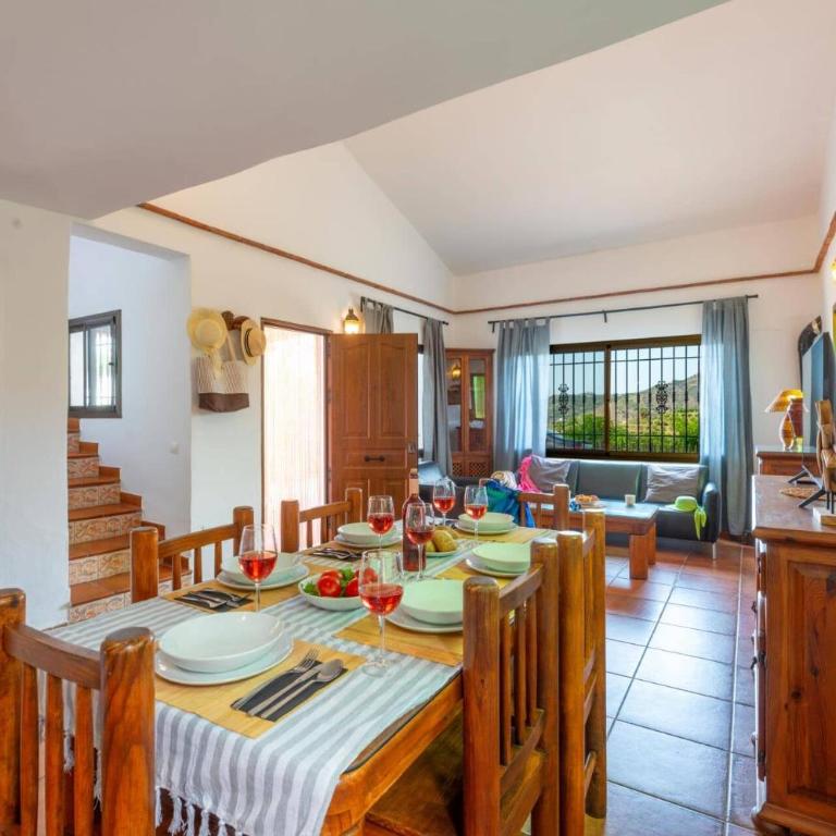 Villa Paraiso Dos by Villa Plus - Villa - 8