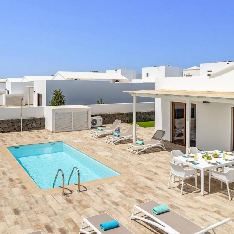 Villa Muzu by Villa Plus - Villa - 2