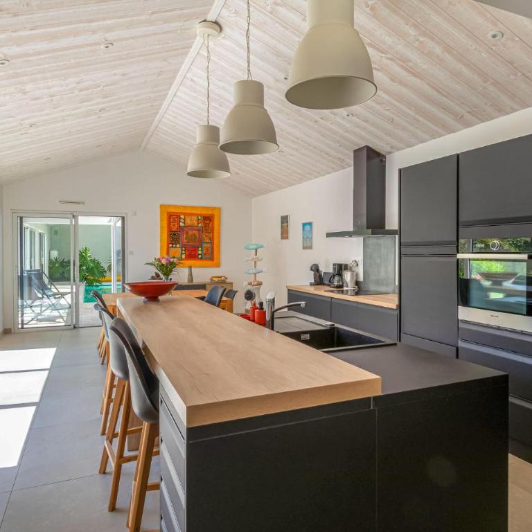 Lovely Home In Saint Jean De Monts - Three-Bedroom Vacation Home - 3