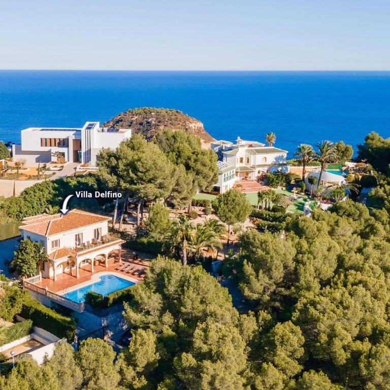 Villa Delfino by Villa Plus - Villa - 11
