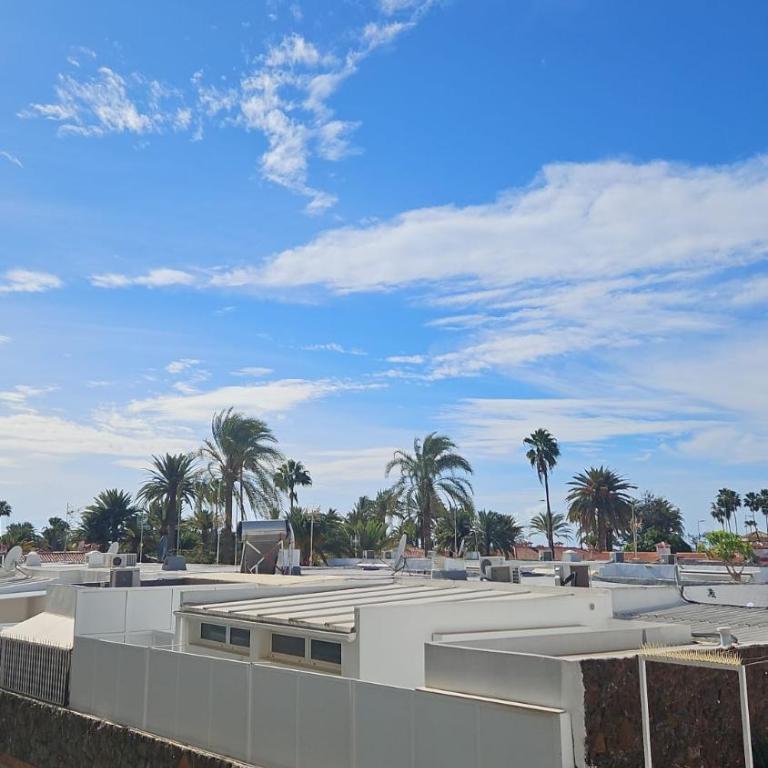 Playa del Ingles - J&J near Yumbo - One-Bedroom Apartment - 10