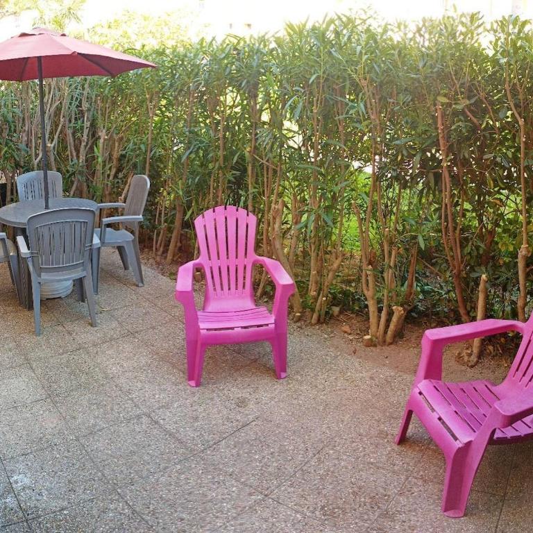 STE83 Le Lagon bleu, le Flore 16 avec jardin privatif tennis piscine pour 4 personnes - Appartement 1 Chambre - 4