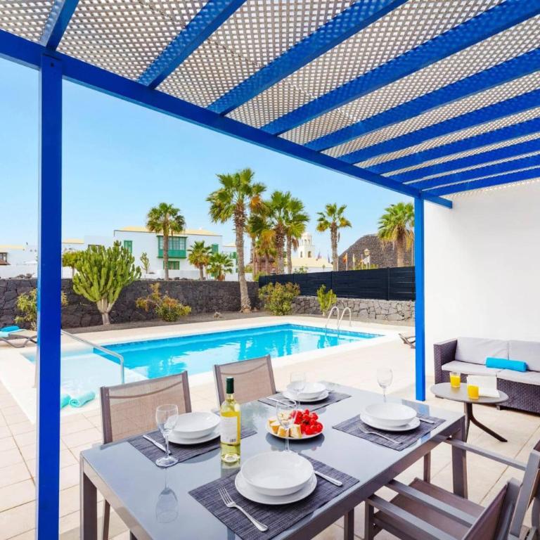 Villa Seasol 1 by Villa Plus - Villa - 9
